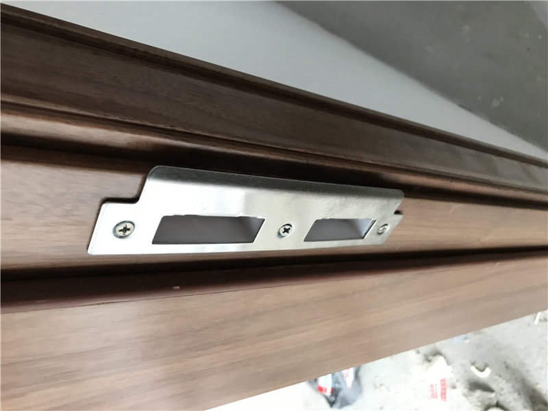 油漆門細(xì)節(jié)