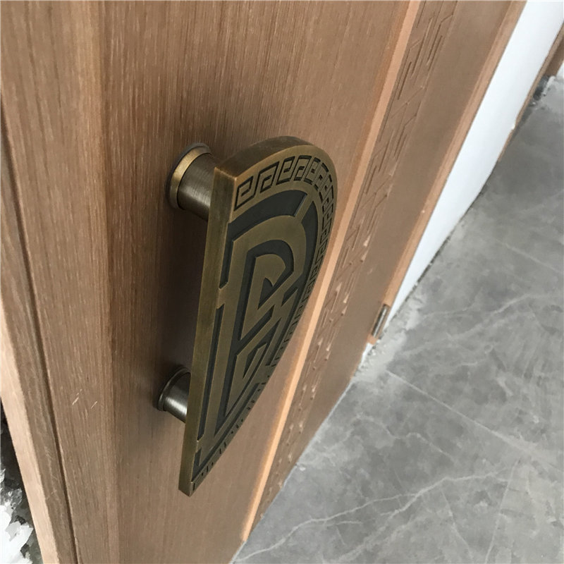 油漆門細(xì)節(jié)